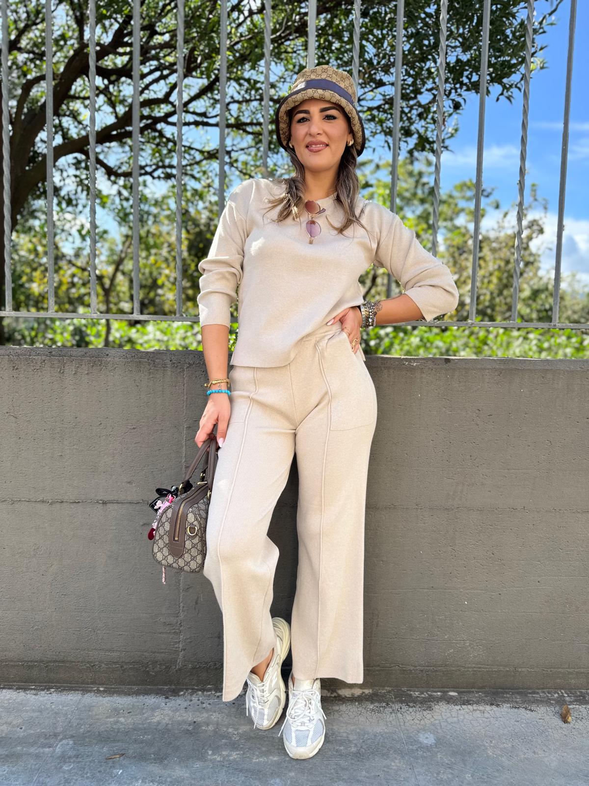 Coordinato 2 pezzi in lana rasata con pantalone palazzo