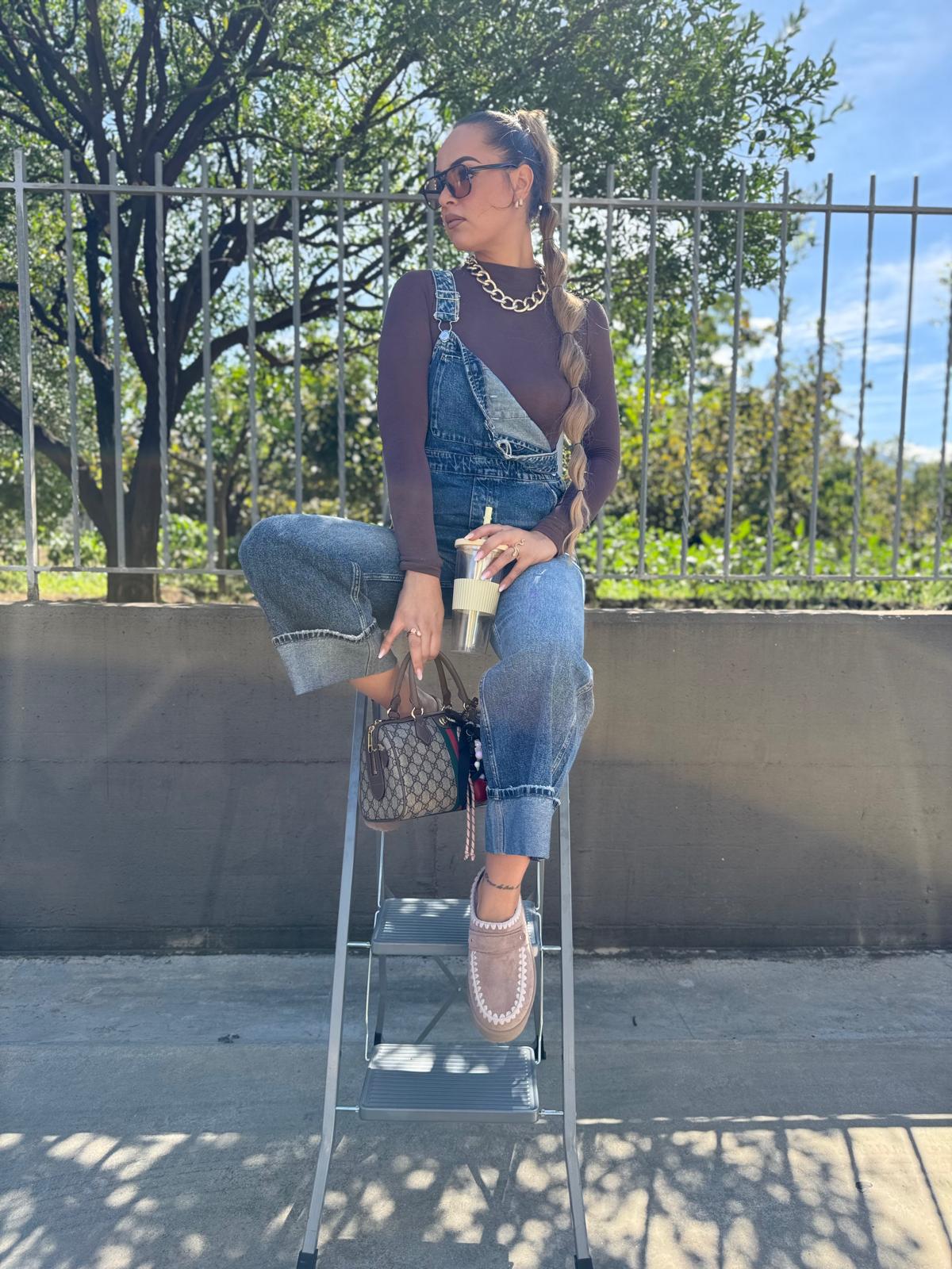 Salopette di jeans lavaggio slavato modello wide leg - immagine 6