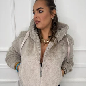 Pelliccia eco tinta unita con cappuccio ed elastico in vita