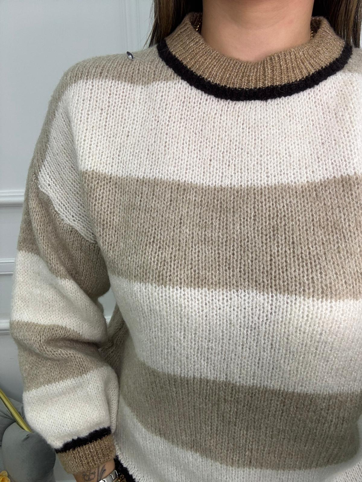 Maglione over a righe - immagine 6