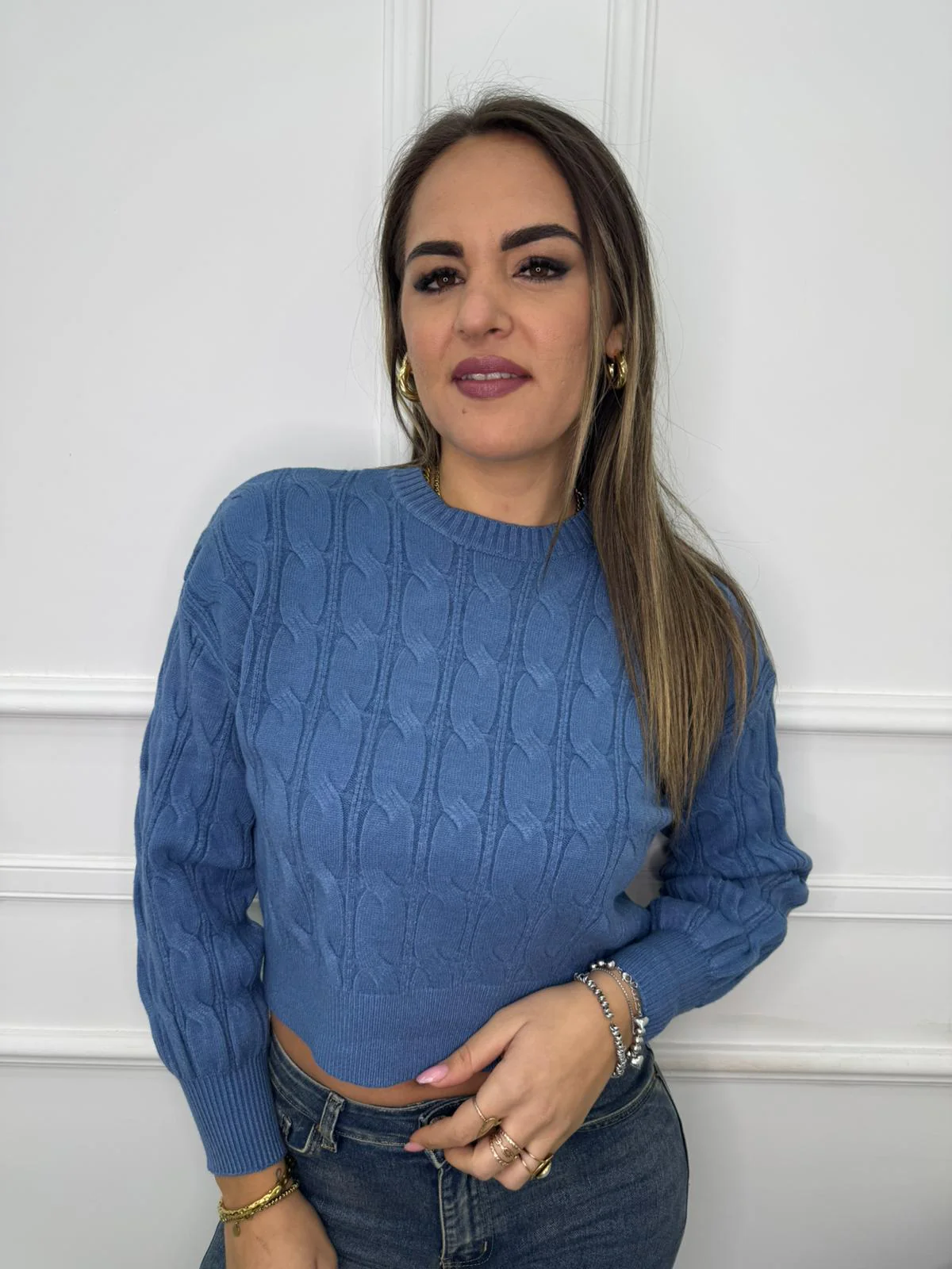 Maglione giro collo trama treccia - immagine 2