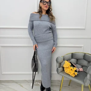 Coordinato 2 pezzi con gonna lunga e maglia scollo a barca