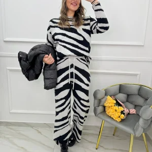 Coordinato 2 pezzi fantasia striata con pantalone palazzo