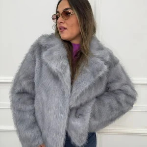 Pelliccia eco doppio petto con collo ampio