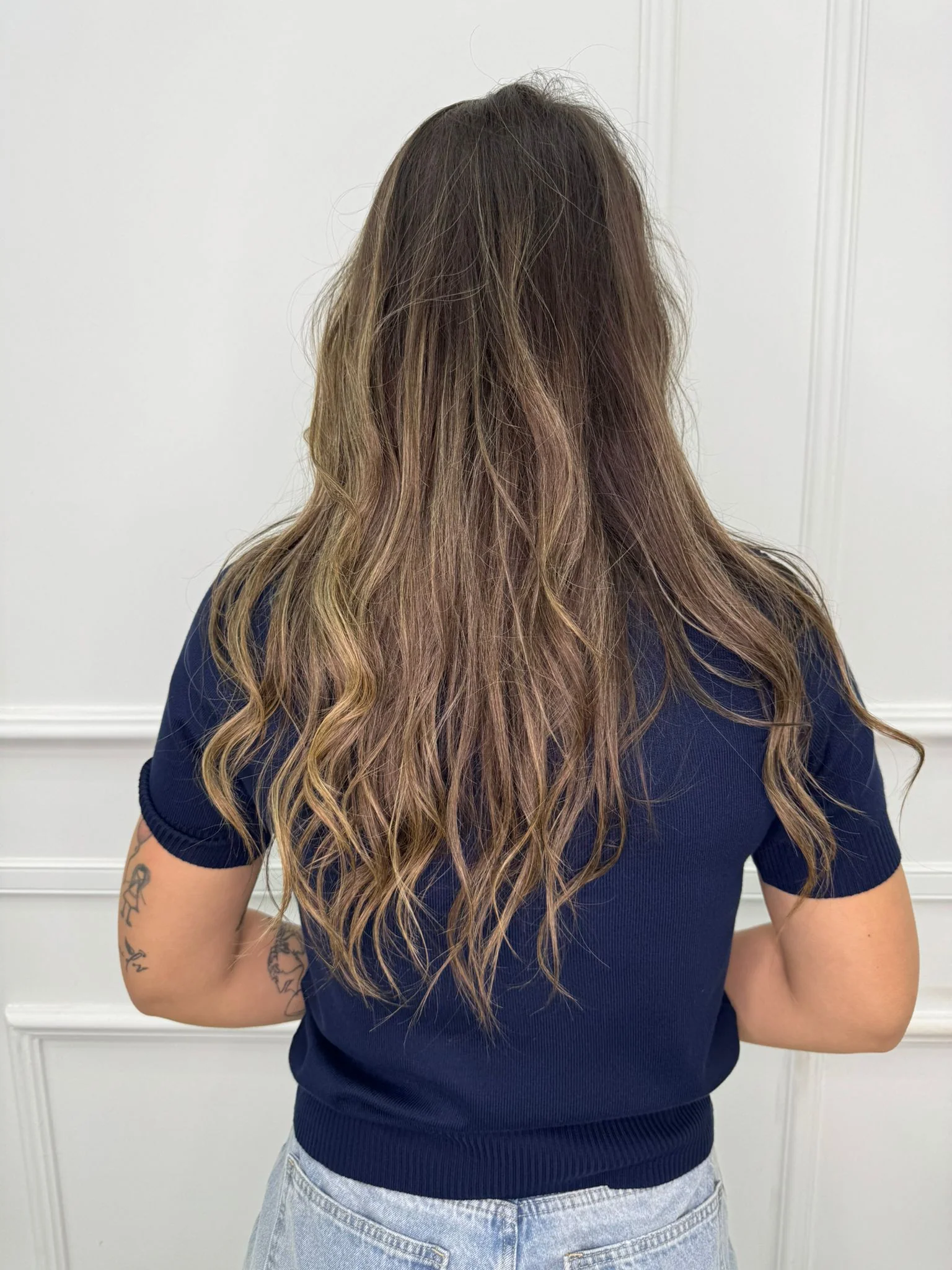 Polo tinta unita con finta camicia a righe - immagine 4