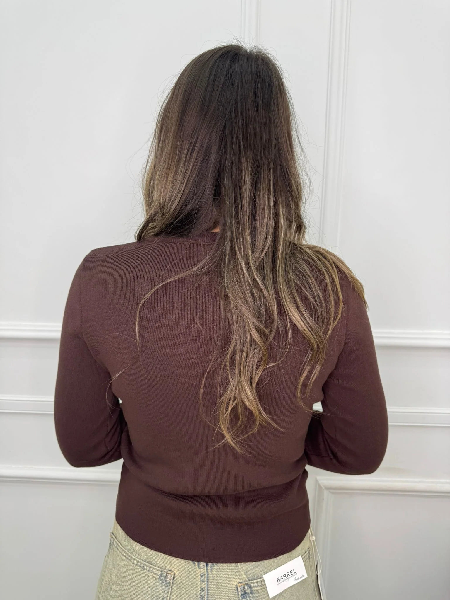 Cardigan in filo tinta unita con bottoni oro - immagine 7