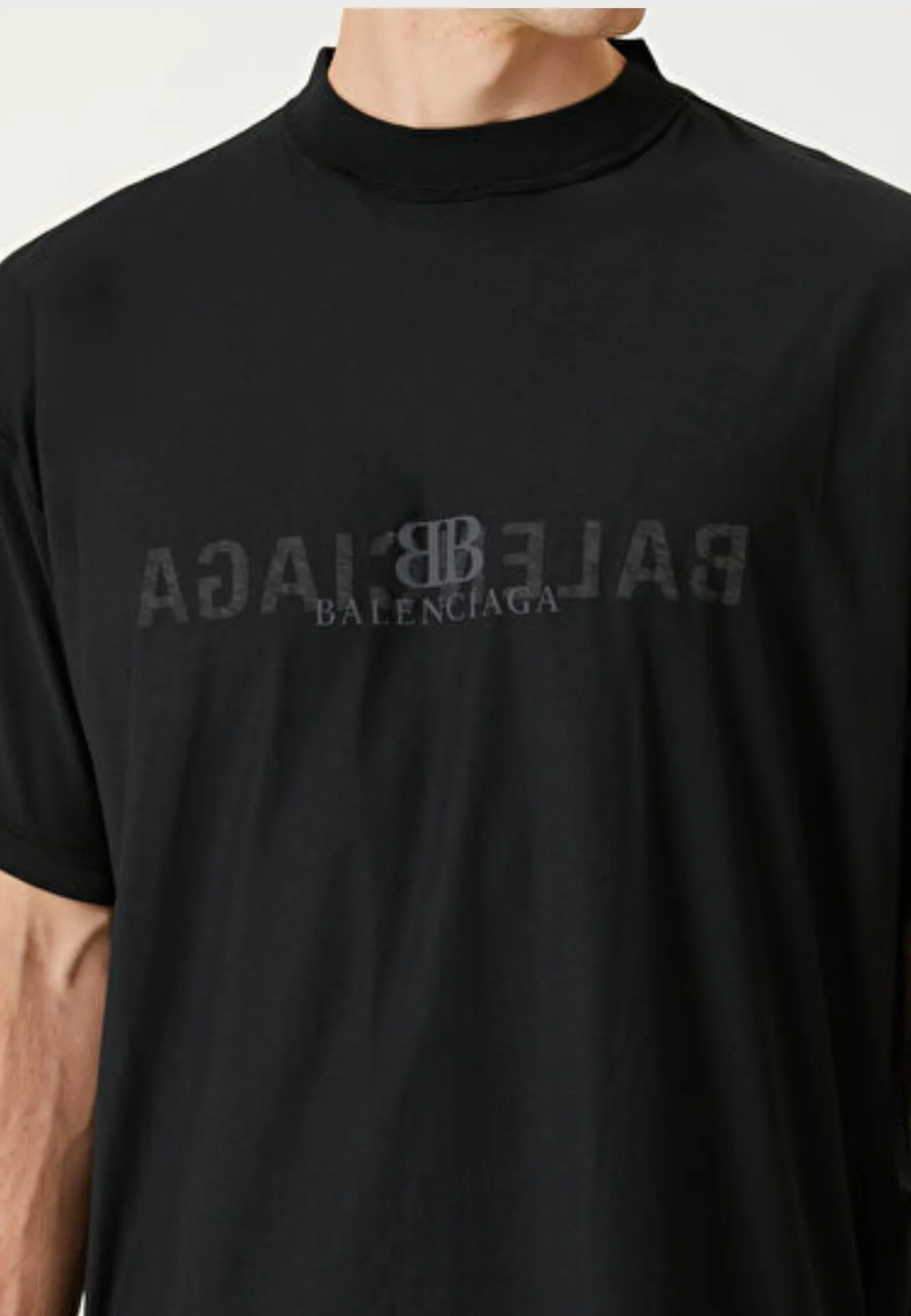 T-shirt BALENCIAGA stampa logo mirrored nera - immagine 5