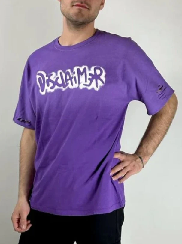 T-shirt DISCLAIMER scratch con strappi capo in tinto viola - immagine 2