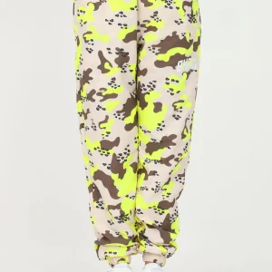 Sfera Ebbasta pantalone BHMG in nylon camouflage