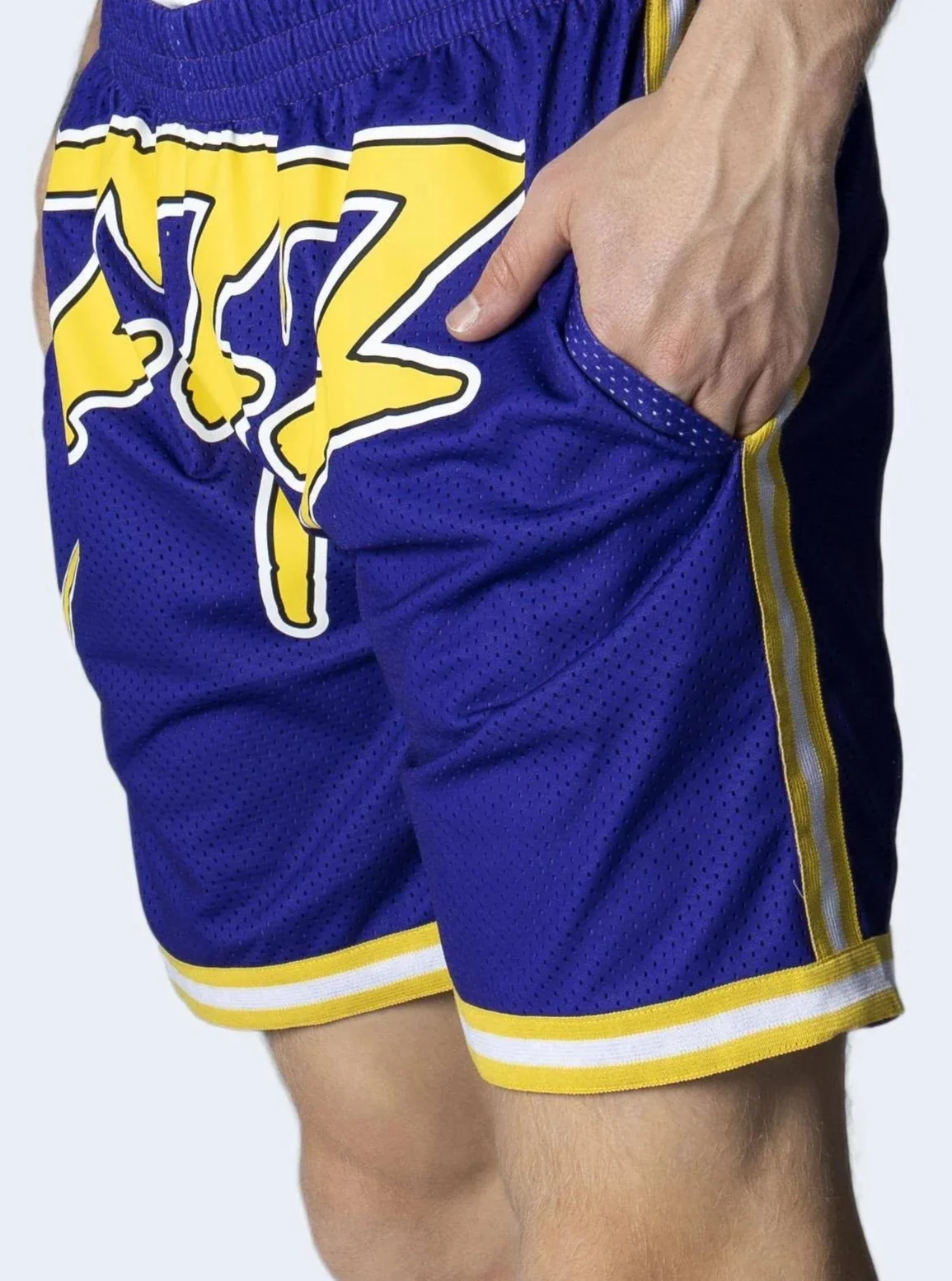 Tony Effe Completino estivo TRIPLOSETTE 777 canotta + bermuda in rete viola/giallo - immagine 5